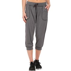 Under Armor Cropped Joggers Gray Size Small